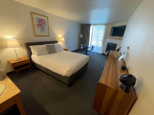 Firelite Lodge Main image